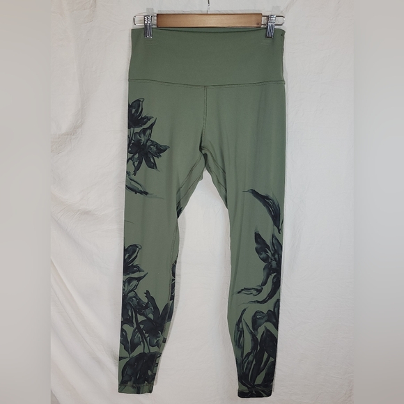 Lululemon High Rise Align Nulu Leggings - Size 10 - Picture 1 of 6